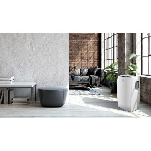 Кондиционер мобильный Electrolux Loft EACM-8 CL/N3 Кондиционер мобильный Electrolux Loft EACM-8 CL/N3